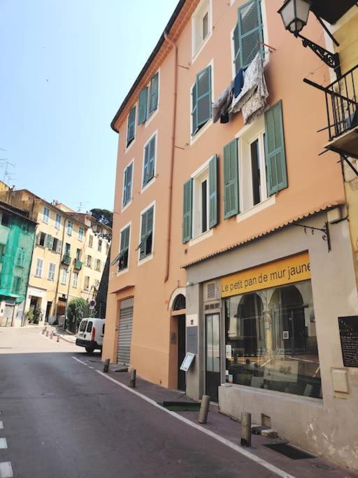 St Joseph - Great Holiday Flat - Old Town For 4 Niza Exterior foto