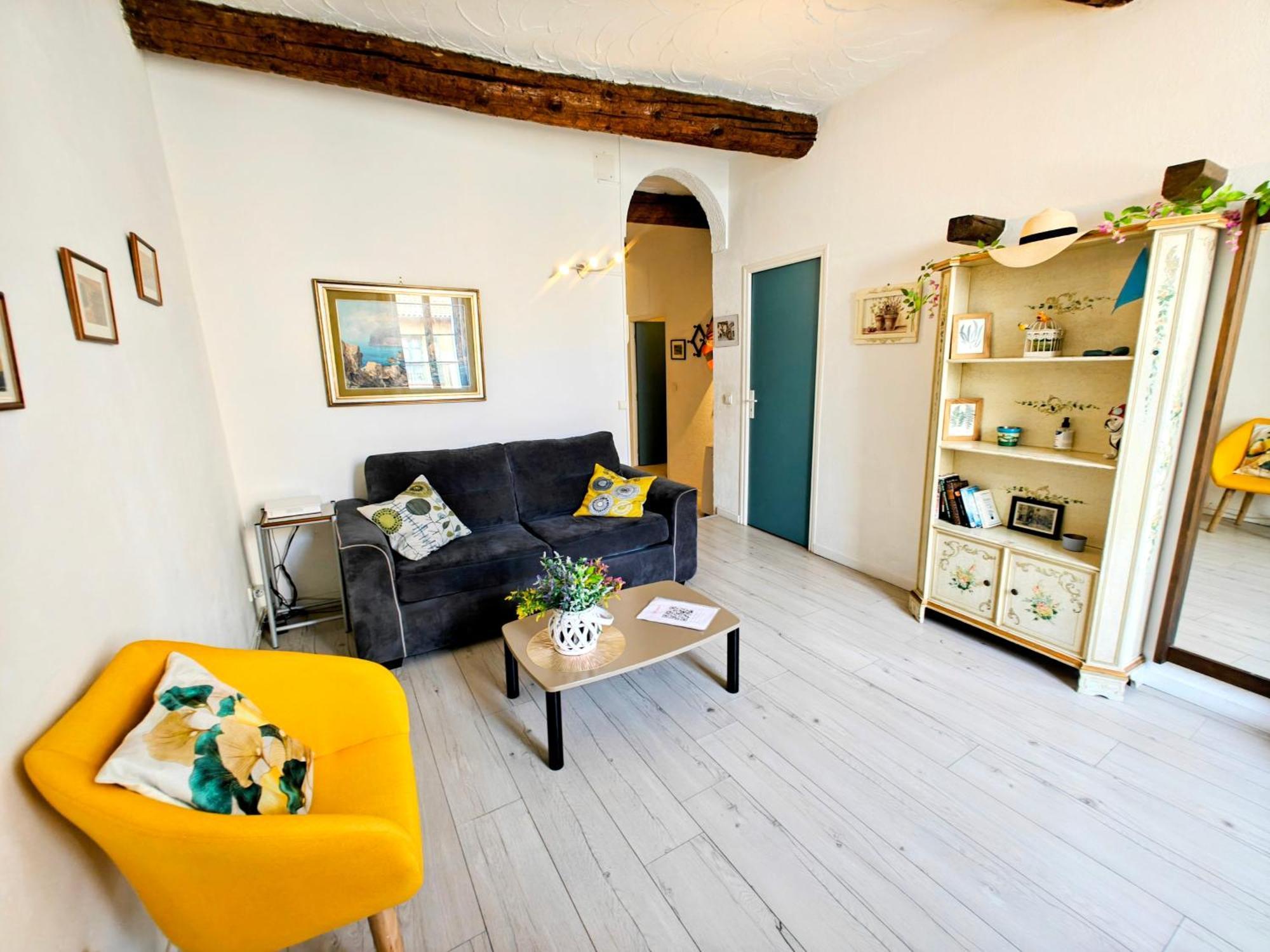 St Joseph - Great Holiday Flat - Old Town For 4 Niza Exterior foto