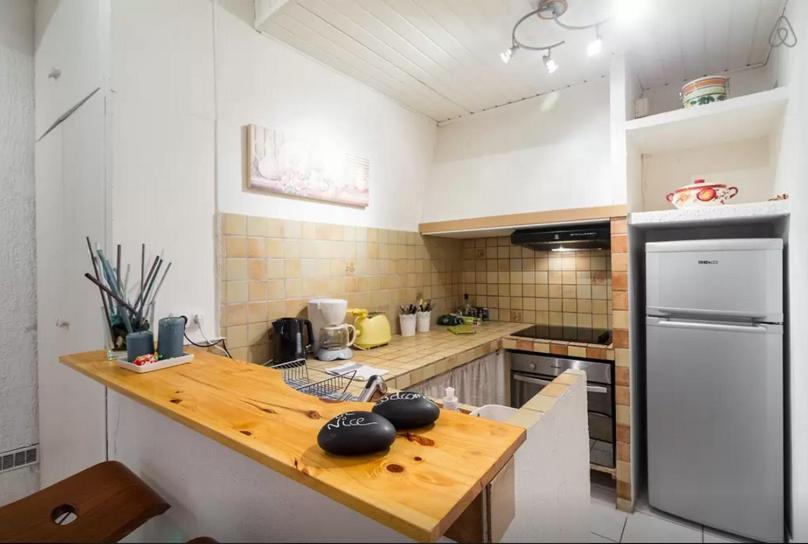 St Joseph - Great Holiday Flat - Old Town For 4 Niza Exterior foto